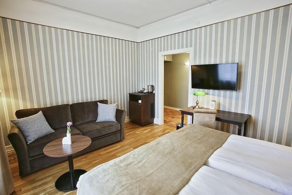 Skara Stadshotell Экстерьер фото