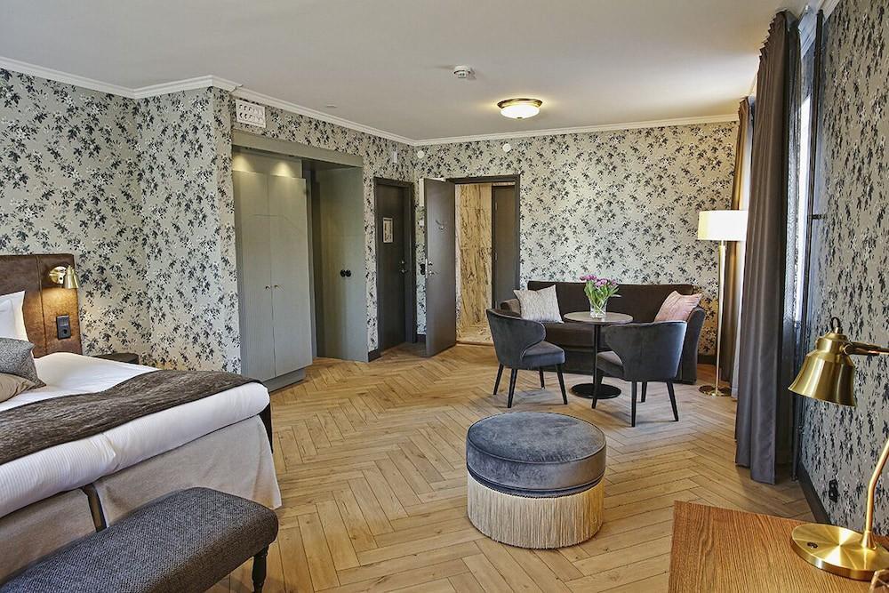 Skara Stadshotell Экстерьер фото
